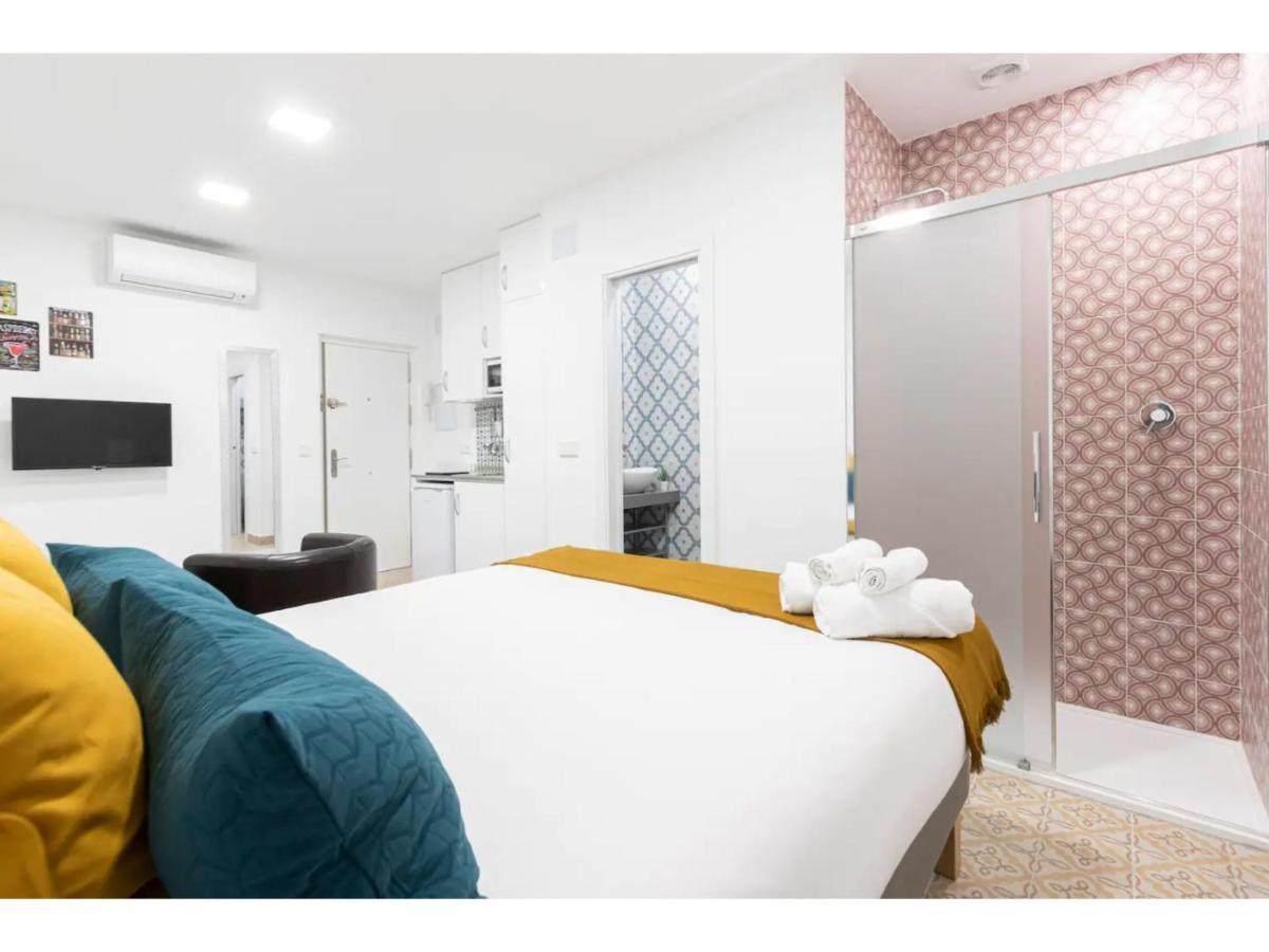 Acogedor Y Silencioso Estudio M1 Embajadores Madrid Exteriör bild