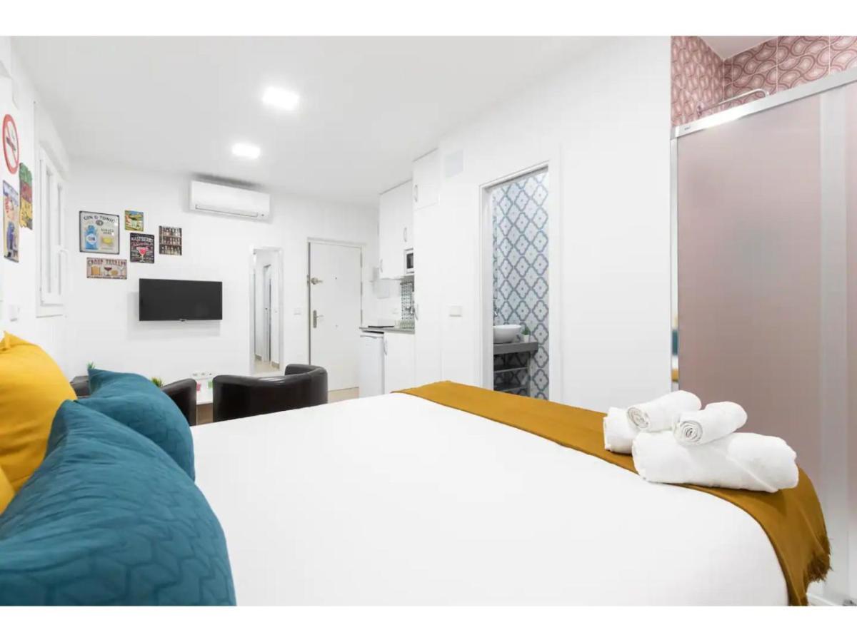 Acogedor Y Silencioso Estudio M1 Embajadores Madrid Exteriör bild